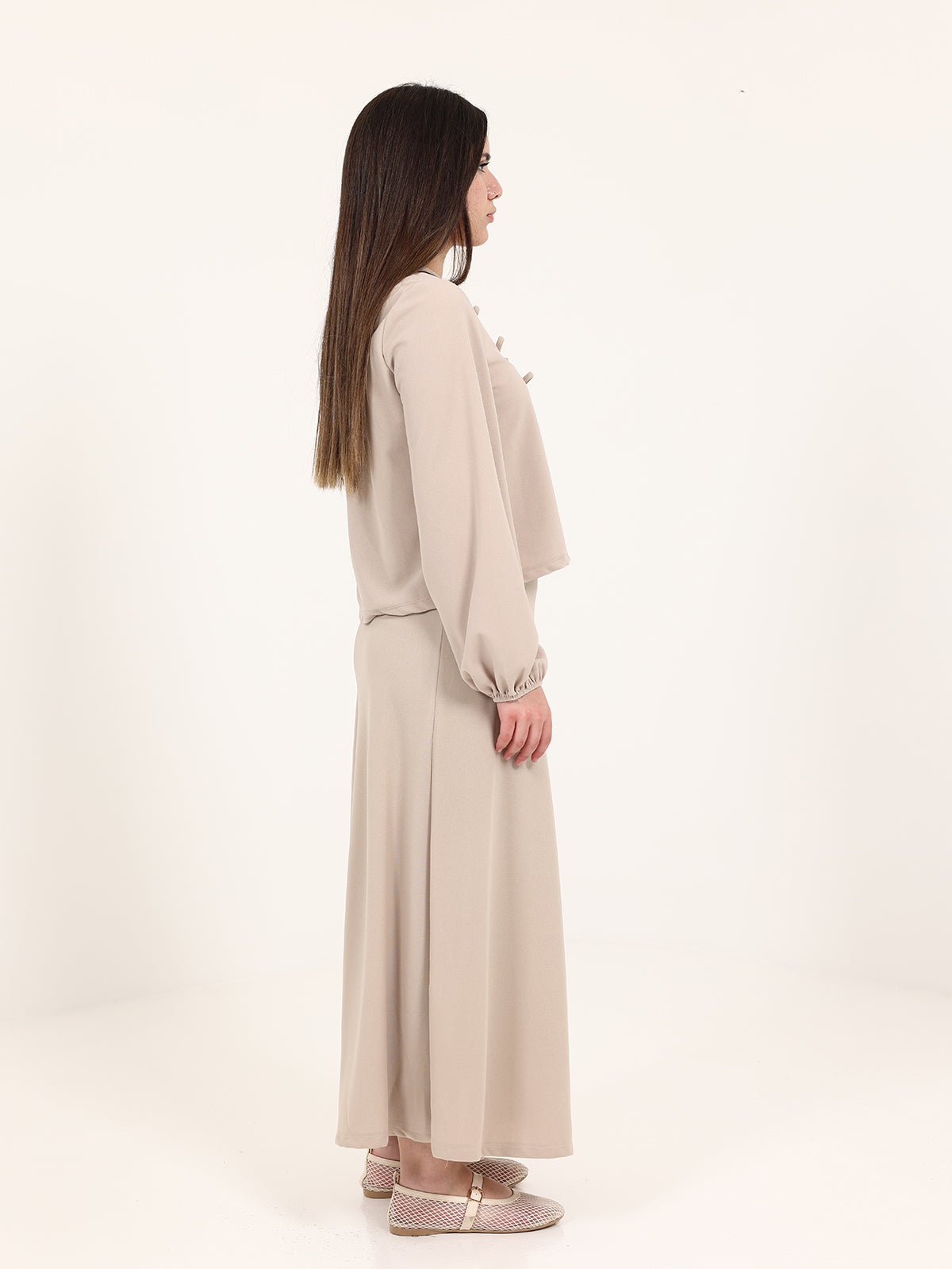 Beige Ribbons Crepe Set