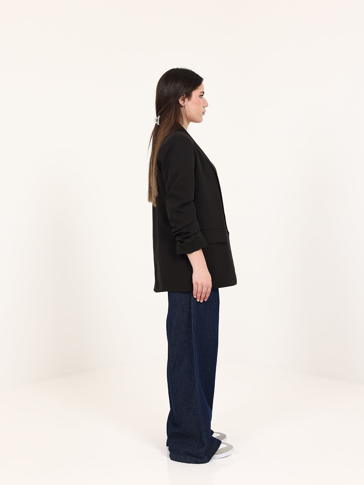 Black Rushed Sleeves Blazer